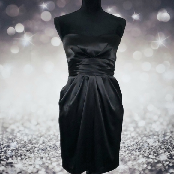 Love Tease Dresses & Skirts - Love Tease Strapless Black Mini Dress Size 9